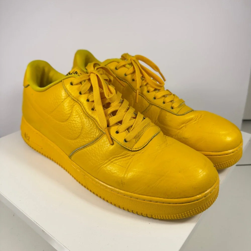 Nike Air Force 1 Low Waterproof Mens Size 13 University Gold 307109-771 Sneaker